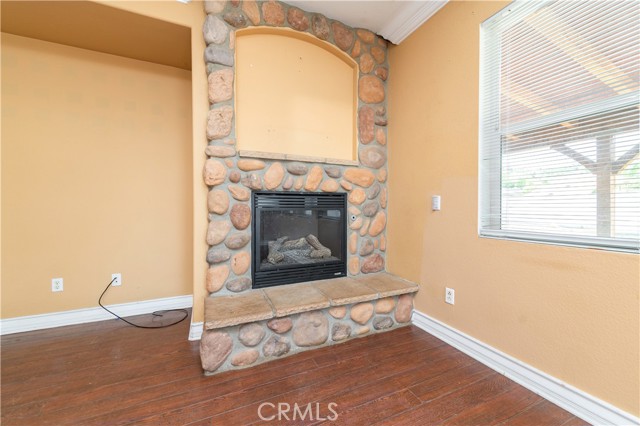 Detail Gallery Image 10 of 38 For 3029 Kalei Ct, Perris,  CA 92571 - 4 Beds | 3 Baths