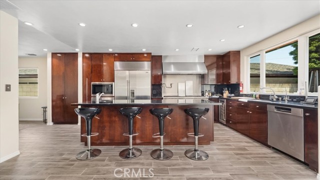 5026 W 119th Street, Hawthorne CA: https://media.crmls.org/medias/9d7b7ea2-dd7f-467e-a4de-f21c105f29a3.jpg