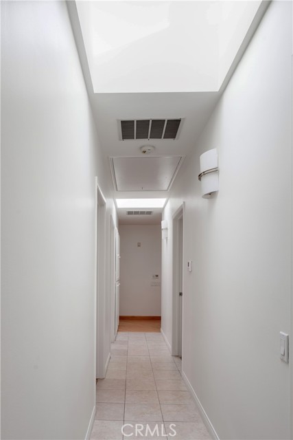 Detail Gallery Image 23 of 33 For 1549 Thompson Ave, Glendale,  CA 91201 - 4 Beds | 2 Baths