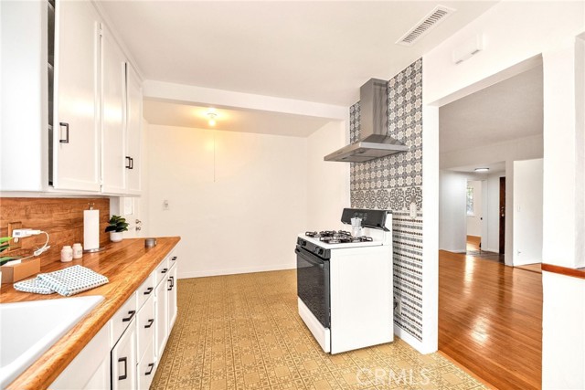 Detail Gallery Image 24 of 41 For 6722 Keltonview Dr, Pico Rivera,  CA 90660 - 3 Beds | 2 Baths