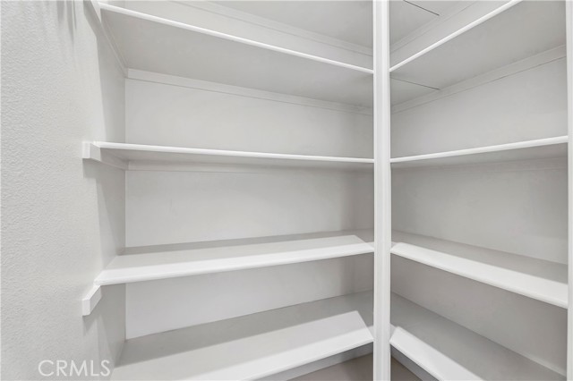 Detail Gallery Image 11 of 62 For 14432 Windfall Ln, Huntington Beach,  CA 92647 - 3 Beds | 2/1 Baths