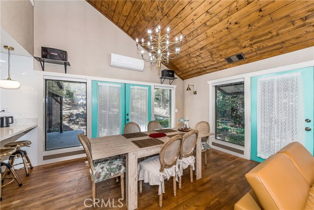 Image 14 of 38 For 37751 Foxfield Road