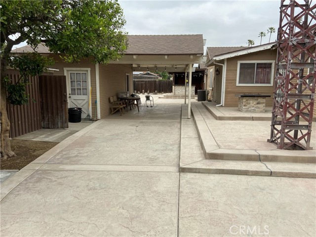 Image 3 for 9508 Palmetto Ave, Fontana, CA 92335