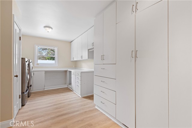 13405 Tiara Street, Valley Glen CA: https://media.crmls.org/medias/9d7e0a4f-bc89-4701-ad37-4dfe1bd48308.jpg