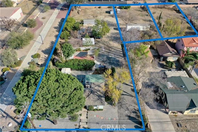 193 N Maple Avenue, Fontana CA: https://media.crmls.org/medias/9d7f2615-2528-4914-ac1a-aa2877324566.jpg