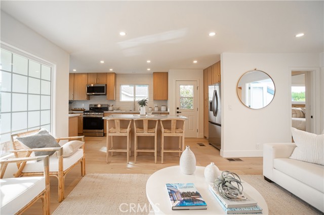 Detail Gallery Image 18 of 51 For 2305 Hill Ln, Redondo Beach,  CA 90278 - 4 Beds | 2/1 Baths