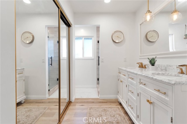 12990 Cedarbrook Lane, Victorville CA: https://media.crmls.org/medias/9d7fefd6-7f65-4ea4-ba01-54590a2ea3cf.jpg