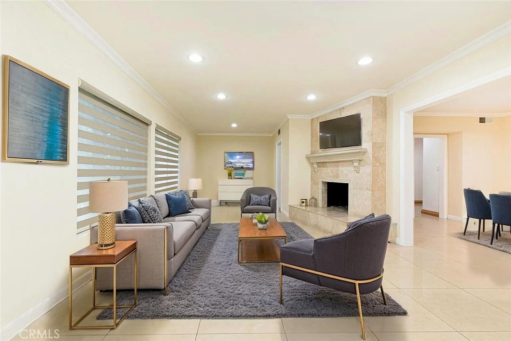 MLS #SR25269612 image #2