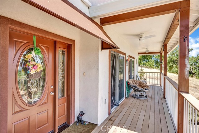 4445 Eucalyptus Avenue, Lakeport CA: https://media.crmls.org/medias/9d818352-1a9c-41ee-9ac4-14e4d3722ac7.jpg