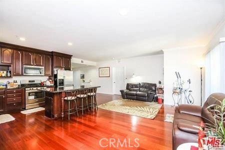926 S Manhattan #302, Los Angeles, CA, 90019 926 S Manhattan #302, Los Angeles, CA, 90019