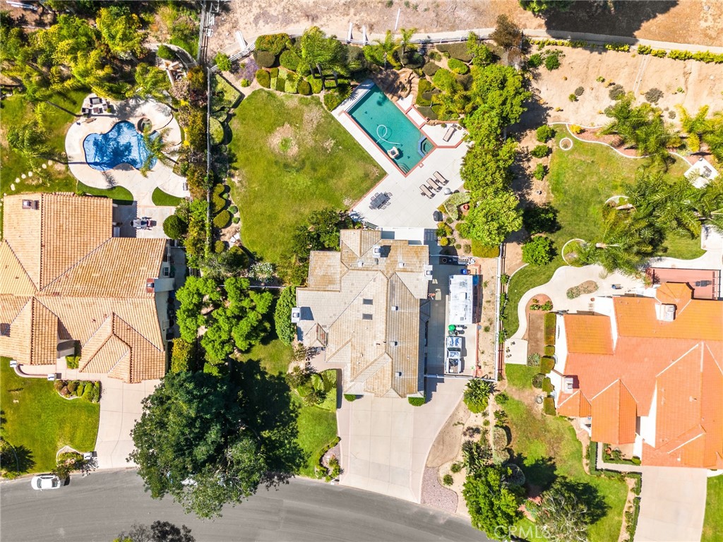 https://media.crmls.org/medias/9d834c49-9f36-4013-8ed2-8a6a4d3fe4b5.jpg?preset=X-Large