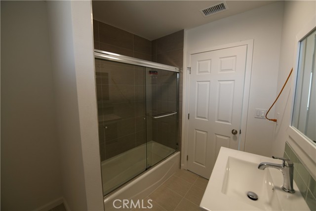 1800 S Ridgeley Drive, Los Angeles CA: https://media.crmls.org/medias/9d83945c-44ed-4166-b3cb-1b1c737df9df.jpg