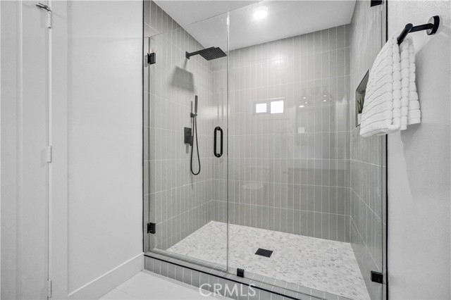 Detail Gallery Image 24 of 52 For 5231 Los Encantos Circle, La Palma,  CA 90623 - 5 Beds | 3 Baths