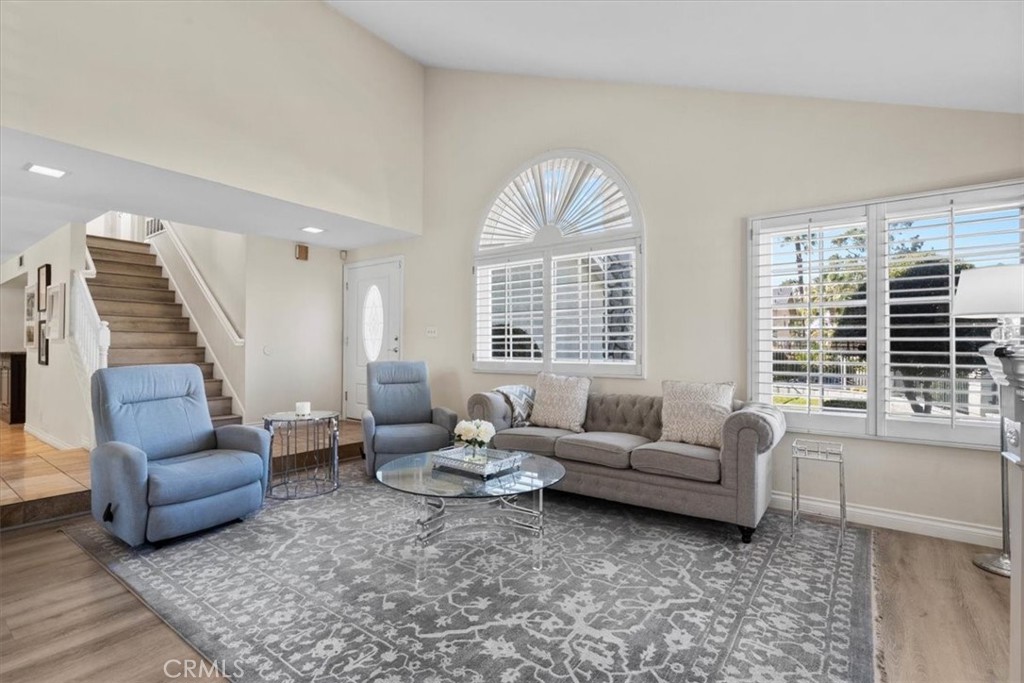 MLS #PW25242383 image #9