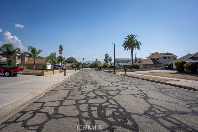 Detail Gallery Image 30 of 37 For 5951 Buchanan Ave, San Bernardino,  CA 92404 - 4 Beds | 2 Baths