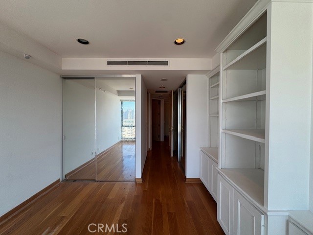 Detail Gallery Image 41 of 44 For 10490 Wilshire Bld #1602,  Los Angeles,  CA 90024 - 2 Beds | 3 Baths