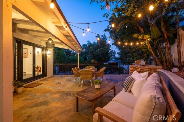 Detail Gallery Image 61 of 73 For 4590 Ensenada Dr, Woodland Hills,  CA 91364 - 3 Beds | 2/1 Baths