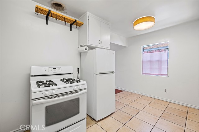 3511 E 2nd Street, Los Angeles CA: https://media.crmls.org/medias/9d867f2a-8d63-4819-b07e-767511856dcb.jpg