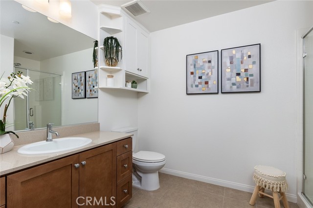 Detail Gallery Image 5 of 31 For 337 N Fenimore, Azusa,  CA 91702 - 4 Beds | 4 Baths