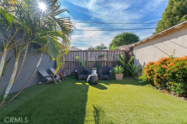 Detail Gallery Image 29 of 42 For 3989 Coolidge, Los Angeles,  CA 90066 - 3 Beds | 2 Baths