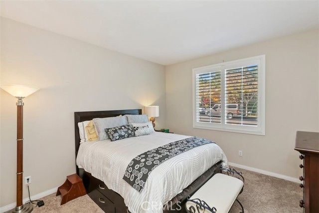 Detail Gallery Image 6 of 32 For 25226 Pacific Crest, Corona,  CA 92883 - 3 Beds | 3/1 Baths