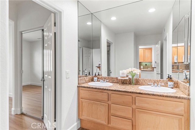 Detail Gallery Image 20 of 44 For 28456 Sassetta Way, Lake Forest,  CA 92679 - 2 Beds | 1 Baths