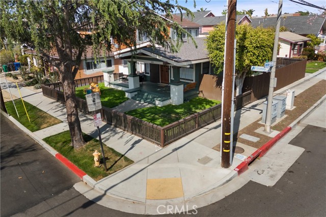 602 Stanley Avenue, Long Beach CA: https://media.crmls.org/medias/9d885612-f4da-4672-a230-c2ea178eceb5.jpg