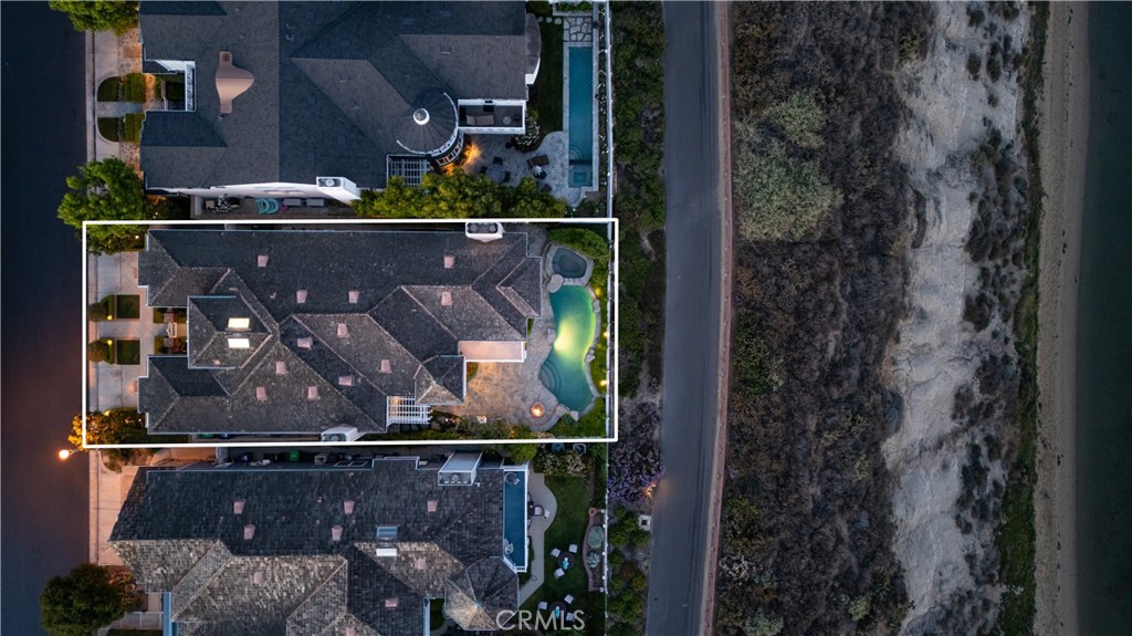 https://media.crmls.org/medias/9d88ca68-d513-4850-a411-5de9dc870e99.jpg?preset=X-Large