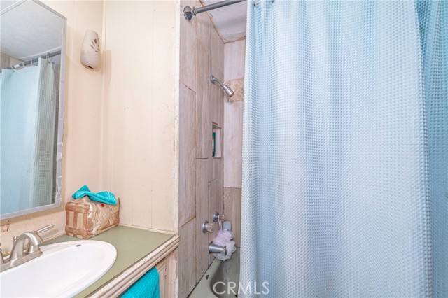 Detail Gallery Image 8 of 14 For 24085 Marie St, Perris,  CA 92570 - 2 Beds | 2 Baths