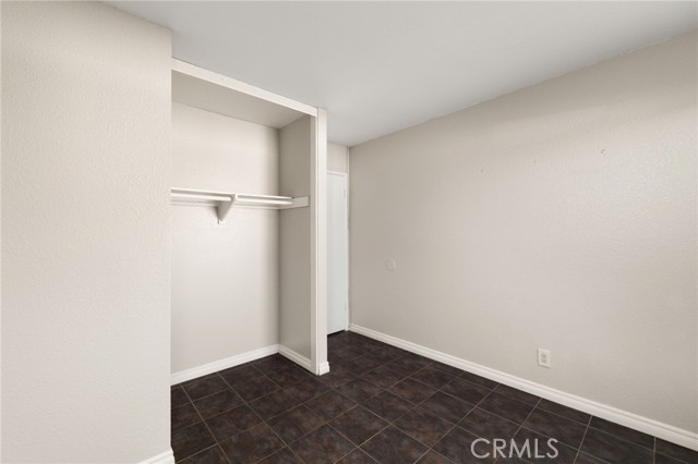 Detail Gallery Image 17 of 46 For 9941 Granite Hill Dr, Jurupa Valley,  CA 92509 - 4 Beds | 2 Baths