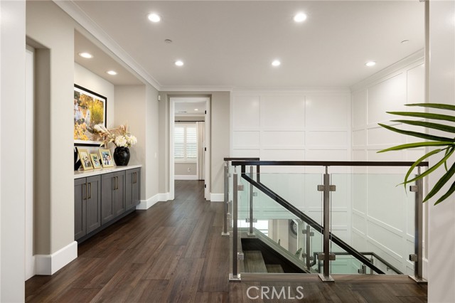 4901 Orleans Drive, Huntington Beach CA: https://media.crmls.org/medias/9d8a001e-cf38-4065-a633-6bcffe75a2cc.jpg