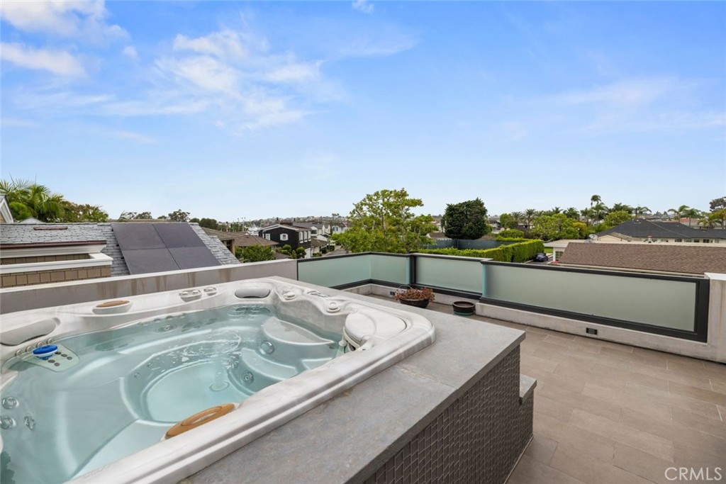 9d8ab168 24fb 4a2f 973f 86876ea72131