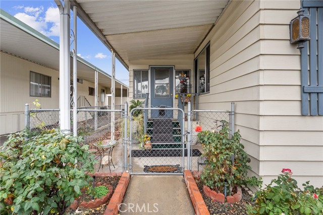 Detail Gallery Image 2 of 26 For 12582 2nd #32,  Yucaipa,  CA 92399 - 2 Beds | 2 Baths