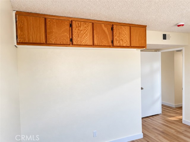 344 Vine Street, 4 photo 7
