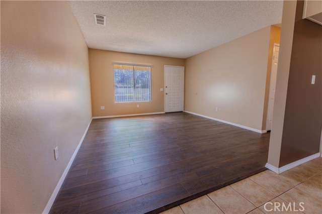 Detail Gallery Image 5 of 20 For 1103 Roosevelt, Lake Elsinore,  CA 92530 - 3 Beds | 1/1 Baths