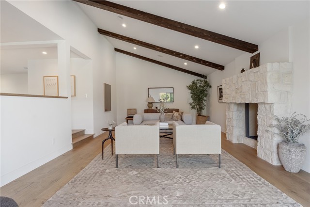 Detail Gallery Image 24 of 61 For 3250 Coldwater Canyon Ave, Studio City,  CA 91604 - 4 Beds | 4 Baths
