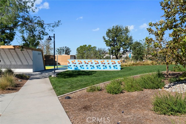 Detail Gallery Image 64 of 75 For 163 Crossover, Irvine,  CA 92618 - 4 Beds | 3/1 Baths