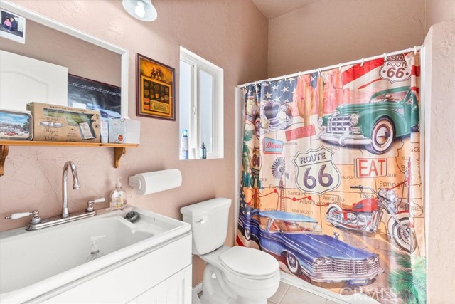 19287 Allegheny Road, Apple Valley CA: https://media.crmls.org/medias/9d8cea97-4b09-4e18-a416-386b6e0898c7.jpg