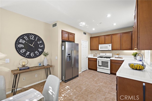 Detail Gallery Image 11 of 32 For 25 Corbin, Ladera Ranch,  CA 92694 - 2 Beds | 2/1 Baths