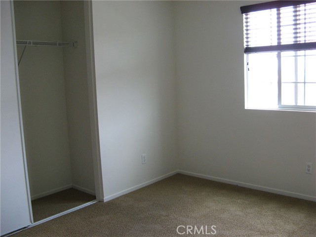 12022 Loyola Court, Fontana CA: https://media.crmls.org/medias/9d8e7a56-e9df-4e64-aaff-23f1fa5bd925.jpg