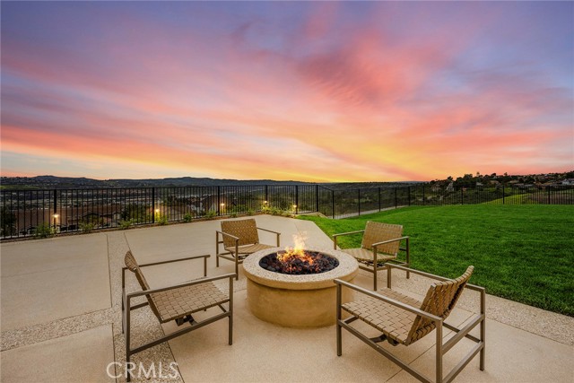 Detail Gallery Image 4 of 19 For 22483 Mission Hills Ln, Yorba Linda,  CA 92887 - 5 Beds | 5/1 Baths