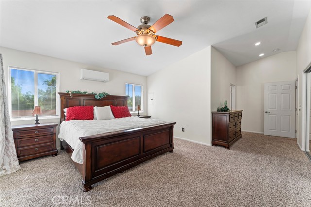 Detail Gallery Image 30 of 44 For 27932 Calypso Ln, Canyon Country,  CA 91351 - 4 Beds | 2 Baths