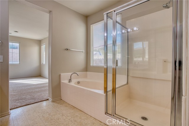 Detail Gallery Image 14 of 27 For 5816 Avenue Q10, Palmdale,  CA 93552 - 4 Beds | 2 Baths