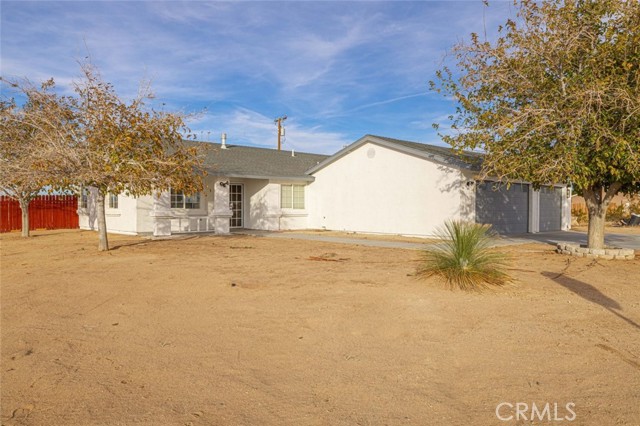 Detail Gallery Image 5 of 43 For 9301 Rea Ave, California City,  CA 93505 - 3 Beds | 2 Baths