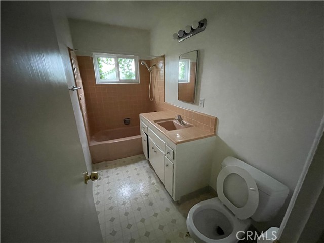 529 Avenue F, Redondo Beach, California 90277, 5 Bedrooms Bedrooms, ,3 BathroomsBathrooms,Residential,Sold,Avenue F,PV23016467