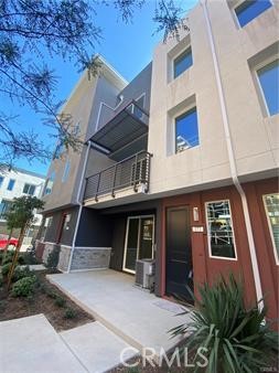 Detail Gallery Image 3 of 32 For 177 Steely, Irvine,  CA 92614 - 3 Beds | 2/1 Baths