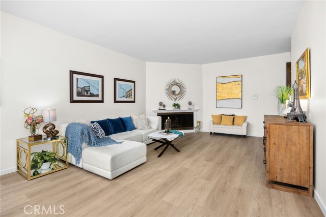 Detail Gallery Image 8 of 33 For 400 S La Fayette Park #213,  Los Angeles,  CA 90057 - 1 Beds | 2 Baths