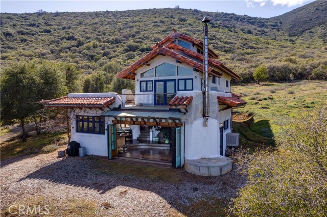 8993 Soda Bay Road, Kelseyville CA: https://media.crmls.org/medias/9d925c32-c481-4dd9-9467-3cfad4b2709e.jpg