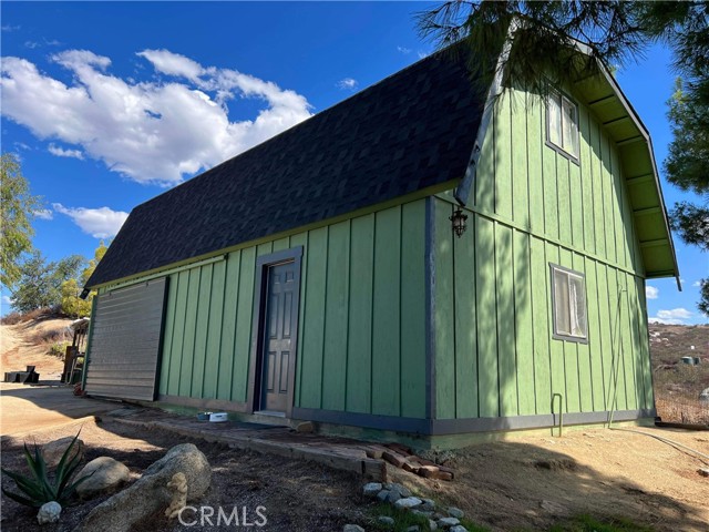 Detail Gallery Image 9 of 12 For 42577 E Benton Rd, Hemet,  CA 92544 - 2 Beds | 2 Baths