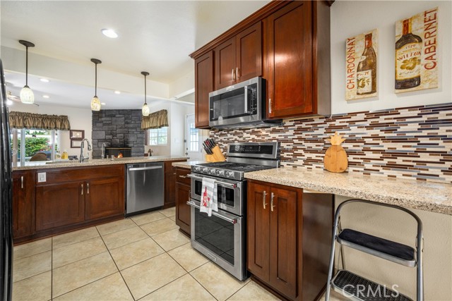 13622 Benfield Avenue, Norwalk CA: https://media.crmls.org/medias/9d93319c-6957-4845-bd73-b97250d94059.jpg